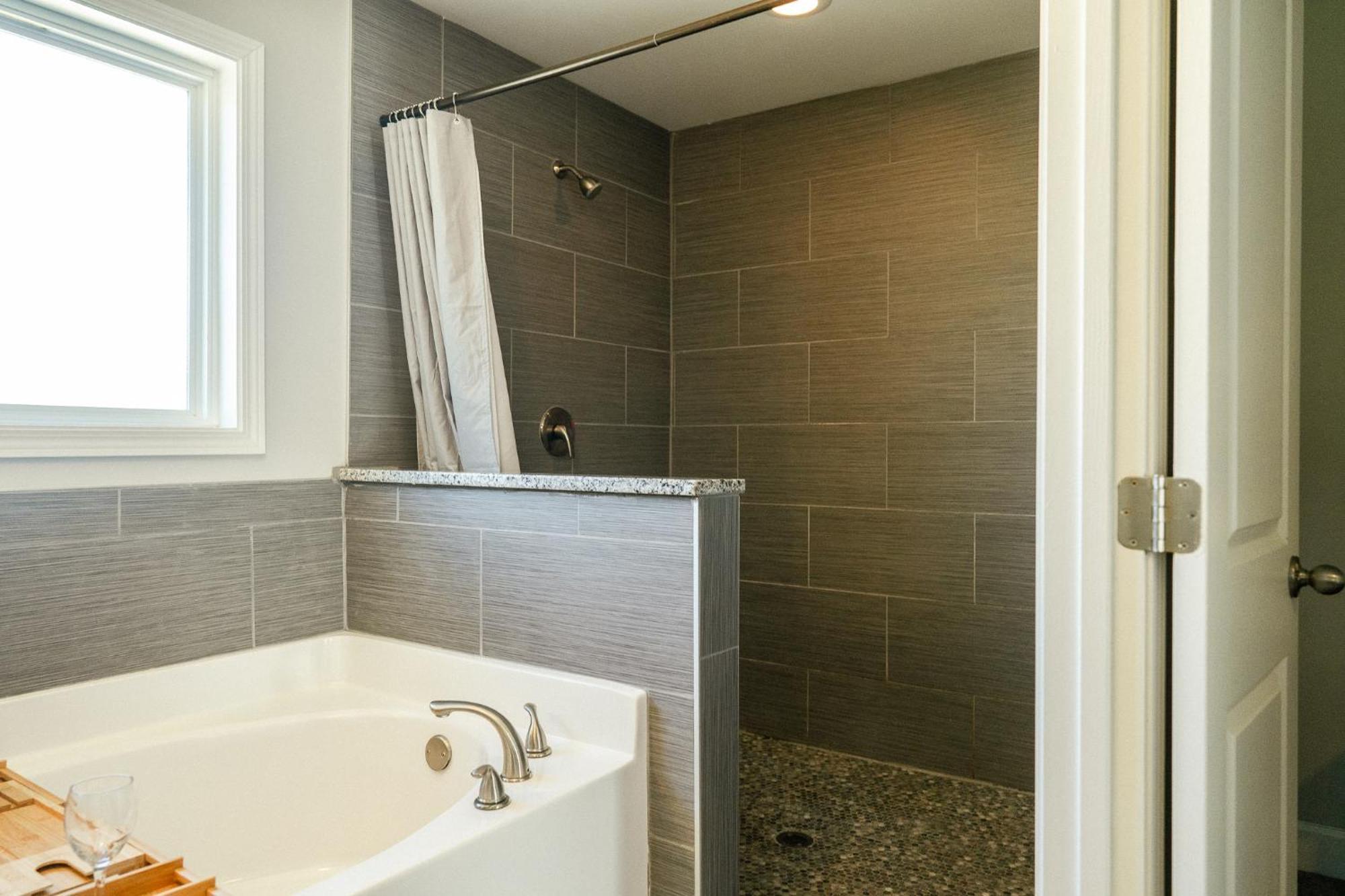 Enjoy This Mini-Mansion Near Downtown And The Airport! Atlanta Bagian luar foto