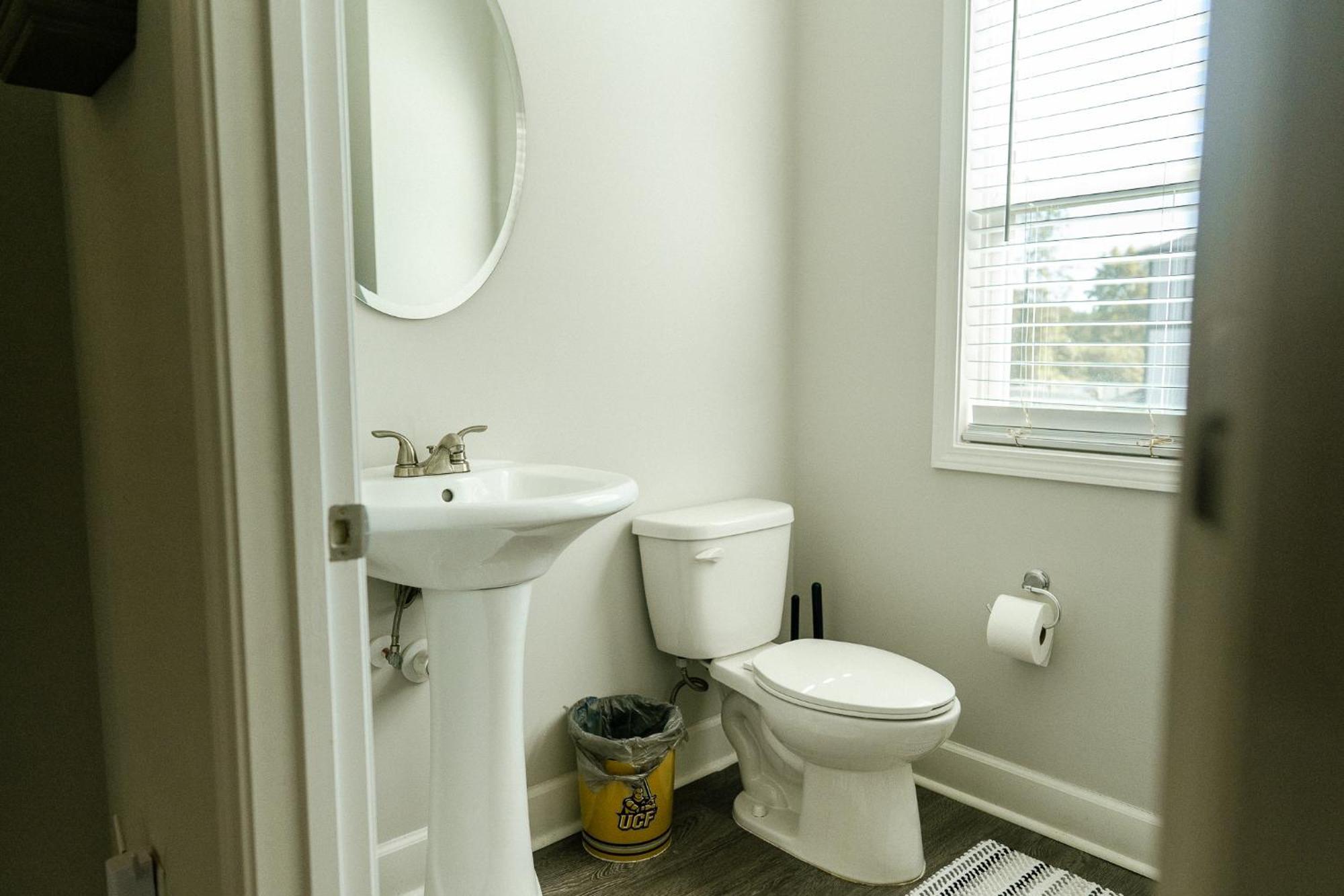 Enjoy This Mini-Mansion Near Downtown And The Airport! Atlanta Bagian luar foto
